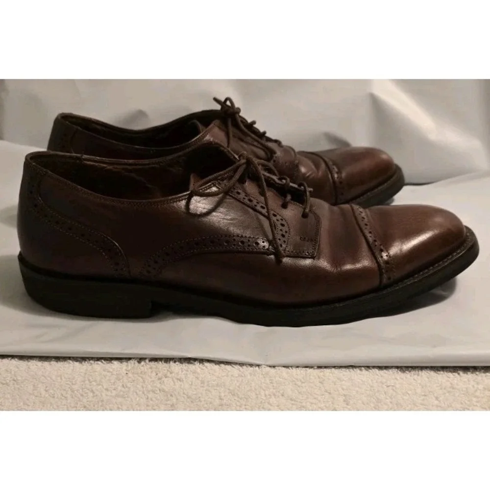 COLE HAAN Mens Shoes Oxford Cap Toe Classic Brown Leather Made in Italy Size 8 M